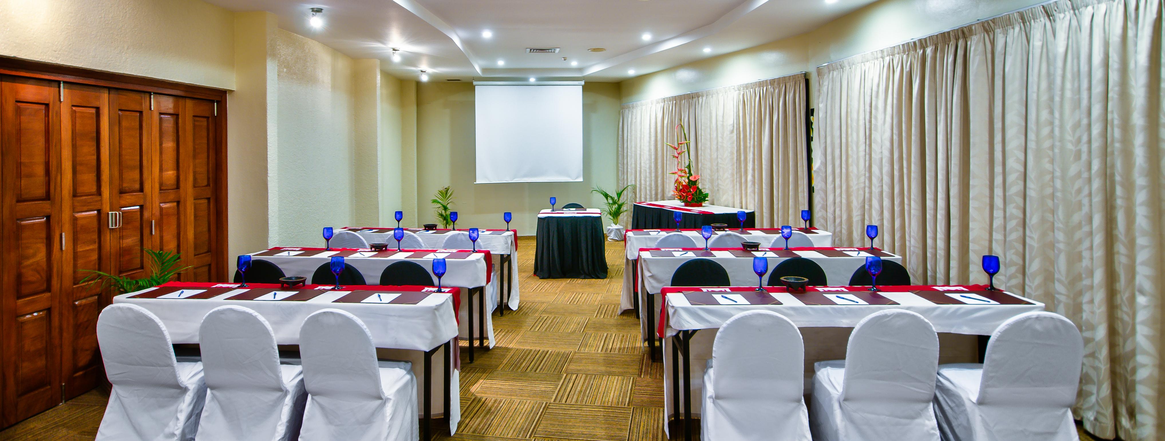 Tanoa Plaza Hotel Сува Экстерьер фото