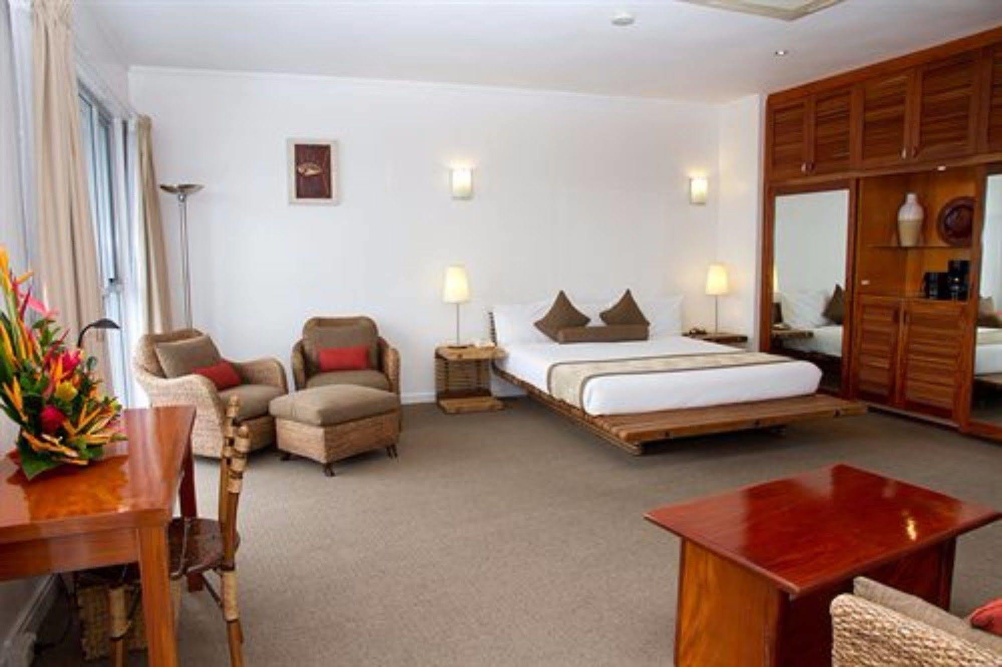 Tanoa Plaza Hotel Сува Экстерьер фото
